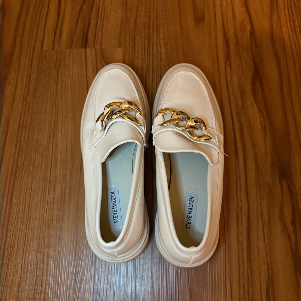 Steve Madden Cream Makira Loafers with Gold Accent - Picture 2 of 4